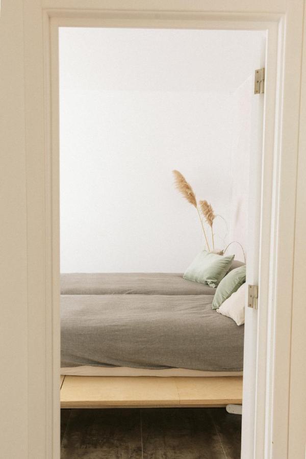 Saone Guesthouse & Coworking Ericeira Bagian luar foto